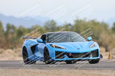 media/Jan-03-2026-SCCA SD (Sat) [[c9b9d14034]]/1-Advanced Group/Session 4 (Turn 7)/